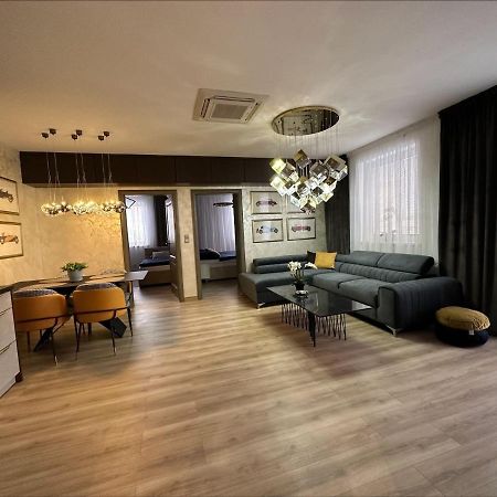 Apartman Matko Levice Εξωτερικό φωτογραφία